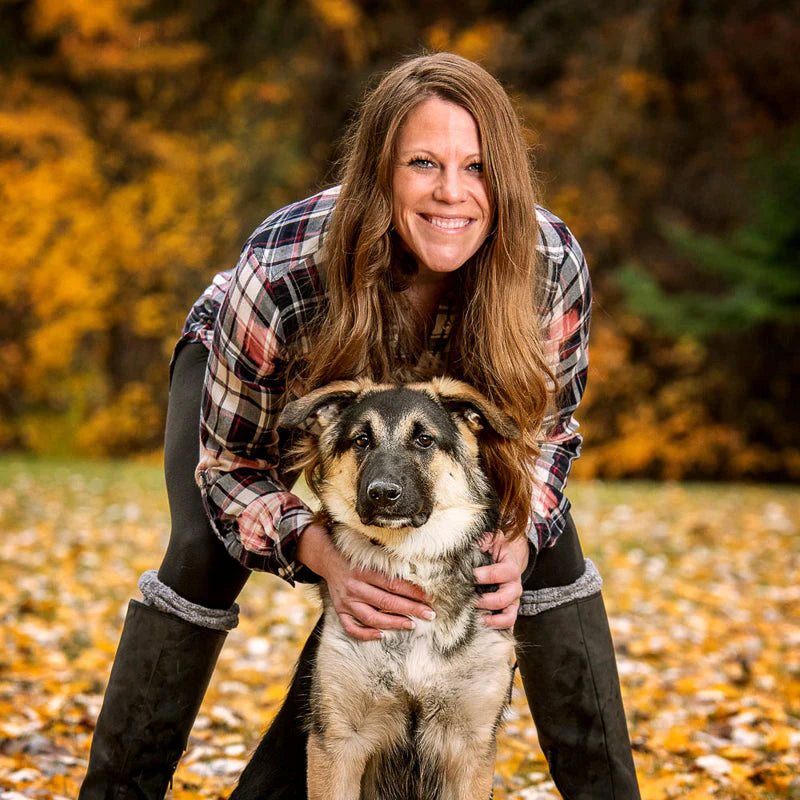 files/Nose-to-Toes-Photography-A-Girl-And-Her-Dog-Series-9.webp